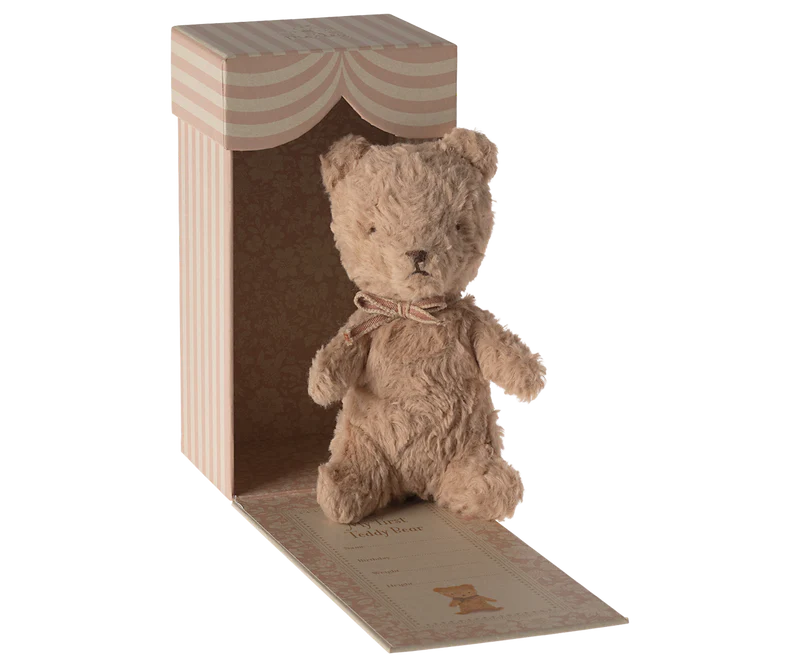 My First Teddy Bear, Powder