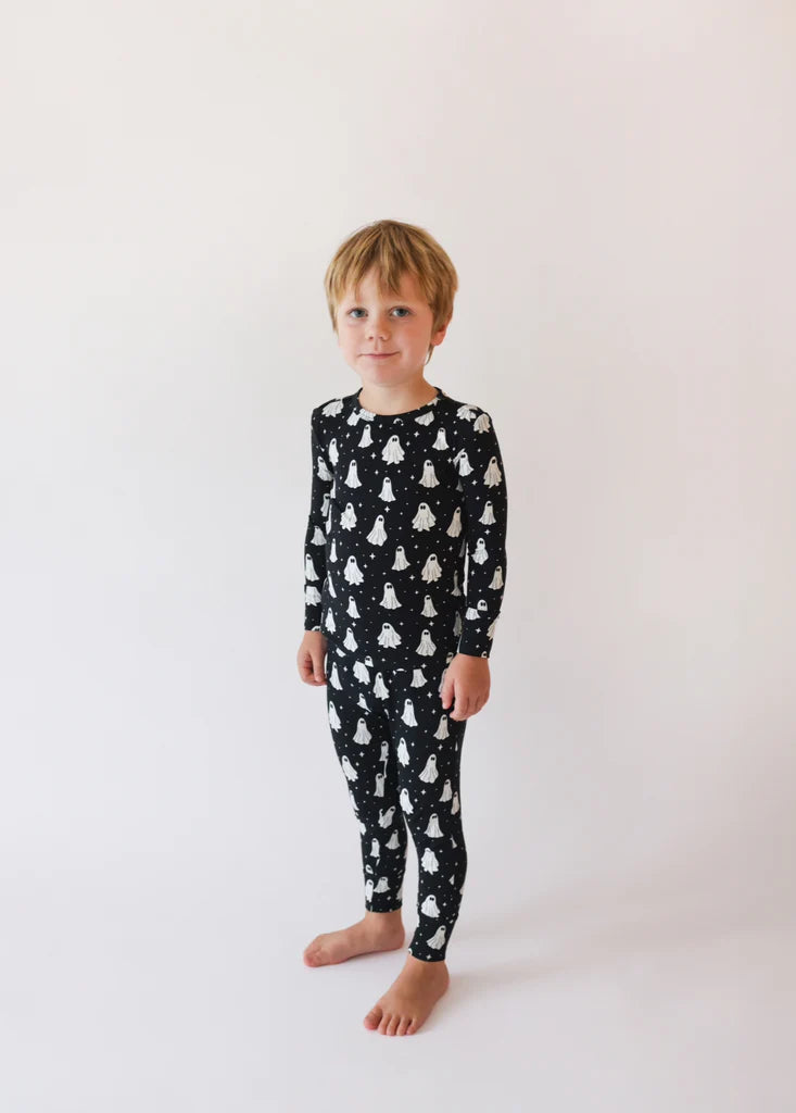 Ghostly Long Sleeve Basic Pajama (Glow in the Dark)