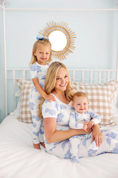 Happiest Hydrangeas Sara Jane's Short Sleeve Set