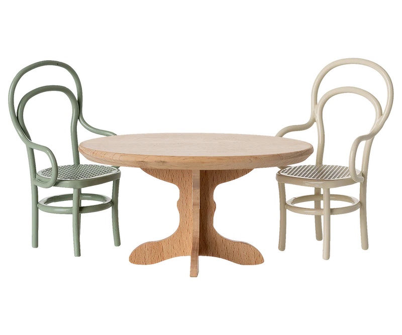 Oval Dining Table, Mouse- Nature