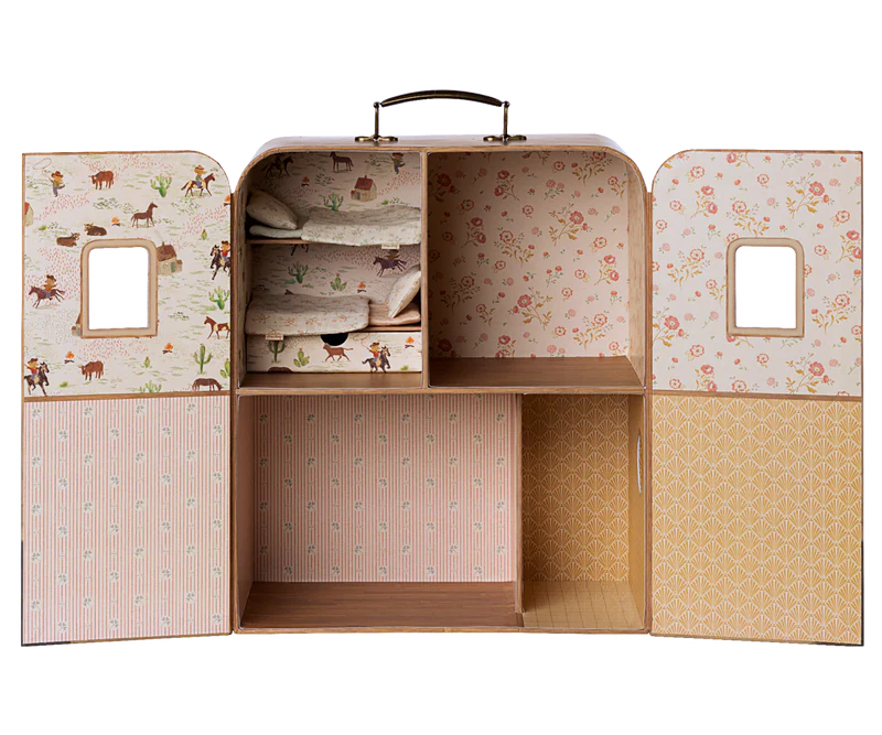 Suit Casa Mouse House