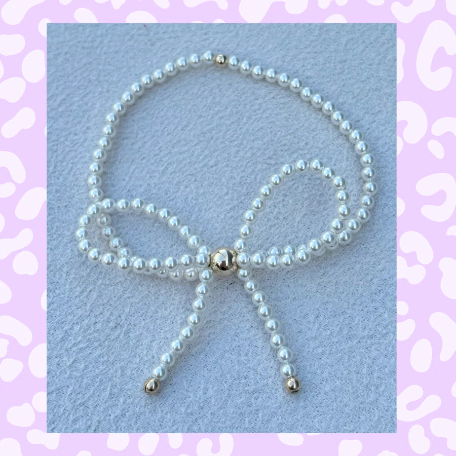 Classic Pearl Bow Bracelet