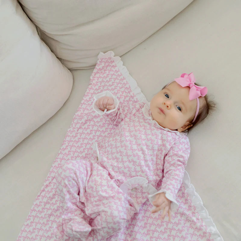 Ruffled Girls' Blanket - Pretty Pink Bows