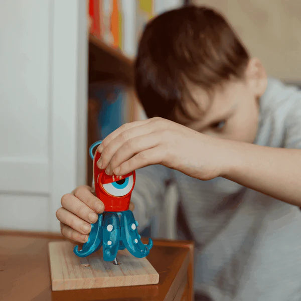 Flat-Head Screwdriver for Kids STEM Ratchet | Ollie the Octopus