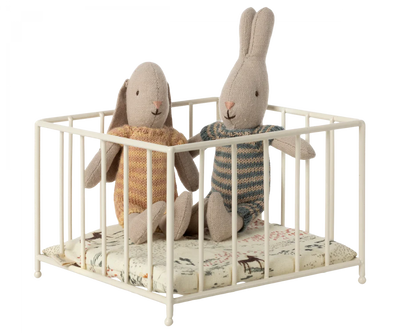 Playpen, Micro