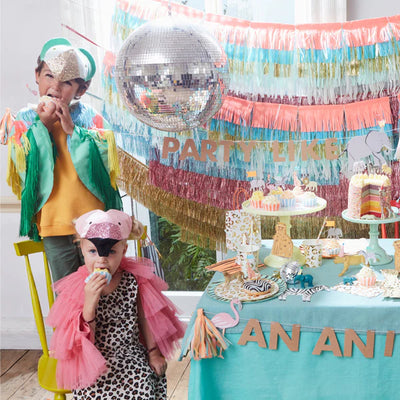 Safari Animals Large Garland Set