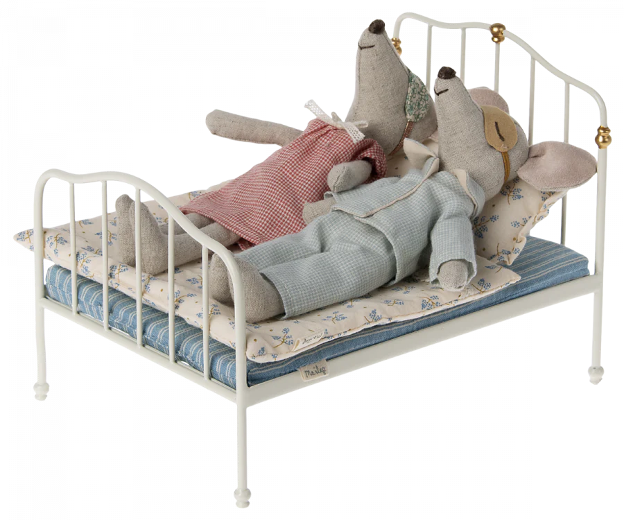 Bed, Parent Mouse- Off White