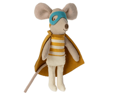 Superhero Little Brother, Mouse in Box